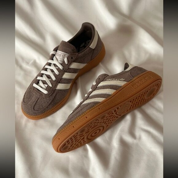 NWT Women's Adidas Handball Spezial Shoes Brown White - Picture 6 of 9